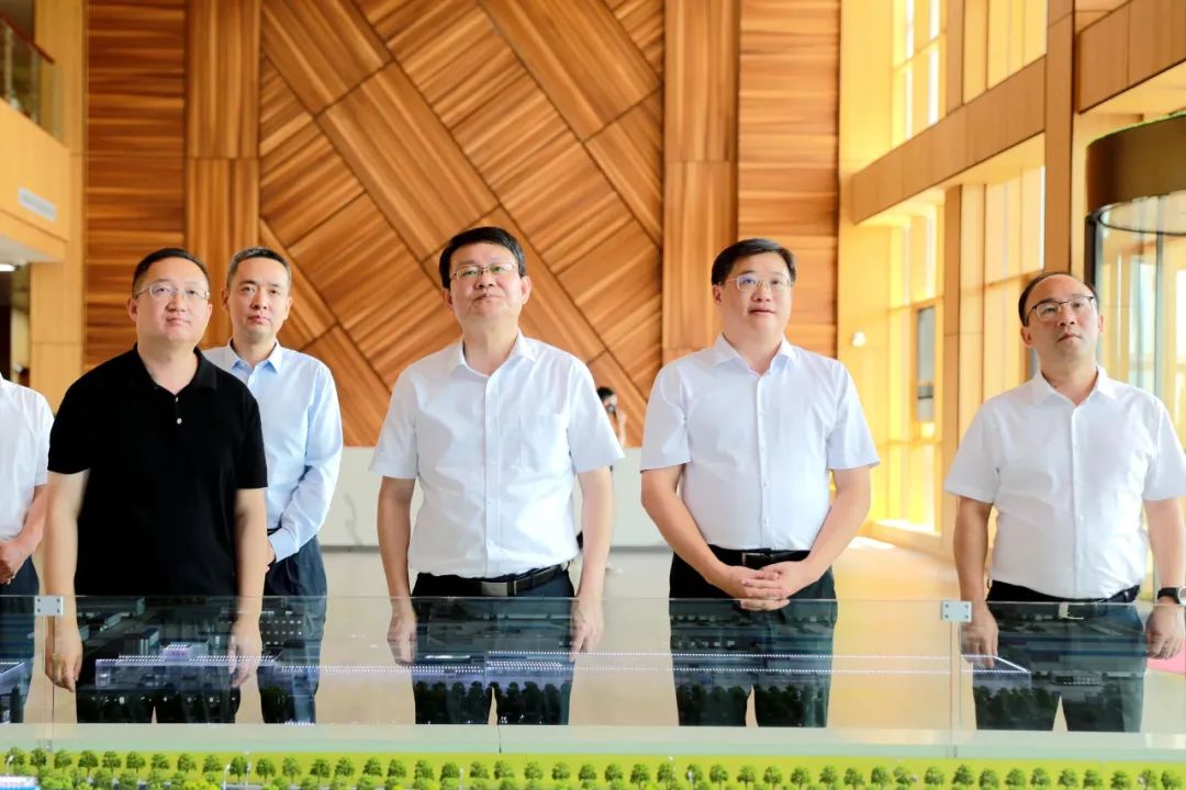 打造全鏈條產業體系 助力生態經濟雙贏丨江西副省長萬廣明到江西魯麗木業調研